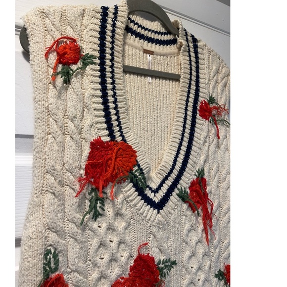 FREE PEOPLE Good Karma Vest Size Small - Picture 7 of 8